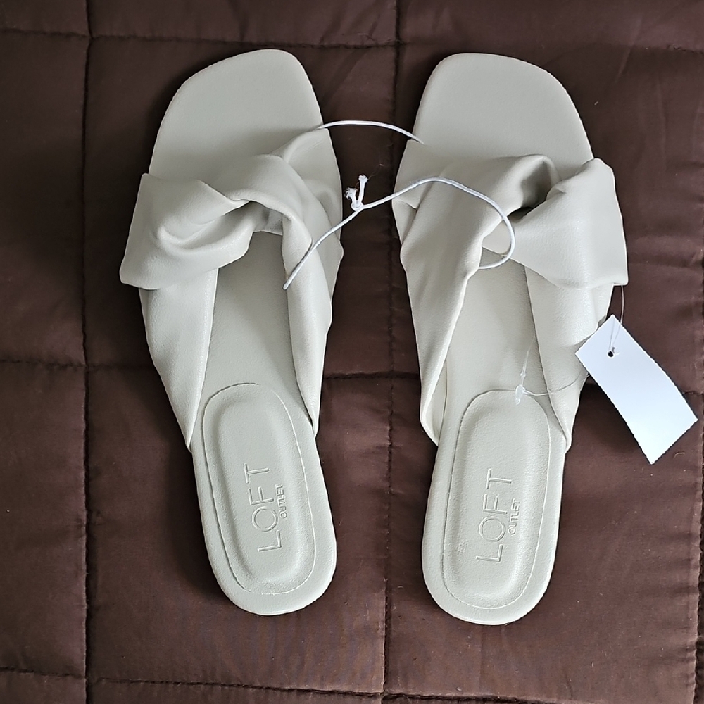 LOFT Women's Cream Slide Sandals